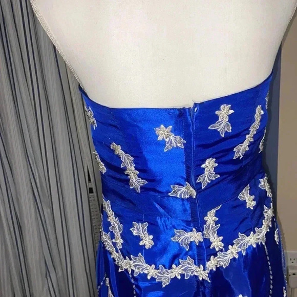 Royal blue embellished gown, custom made - Picture 8 of 10